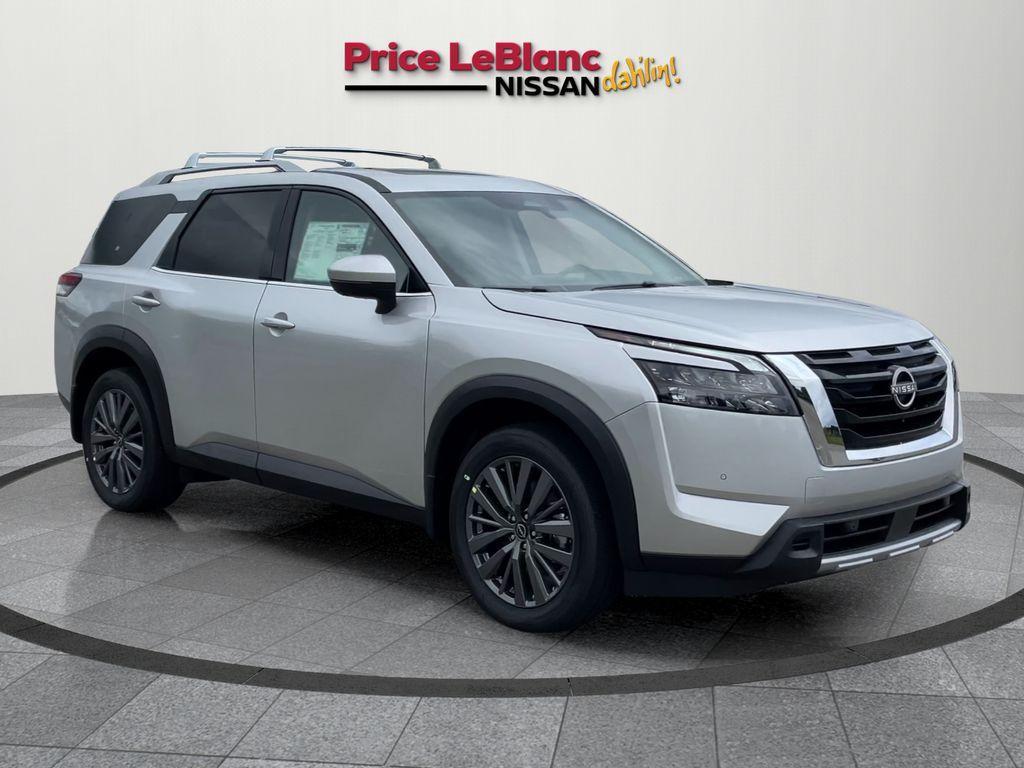 new 2025 Nissan Pathfinder car, priced at $47,555