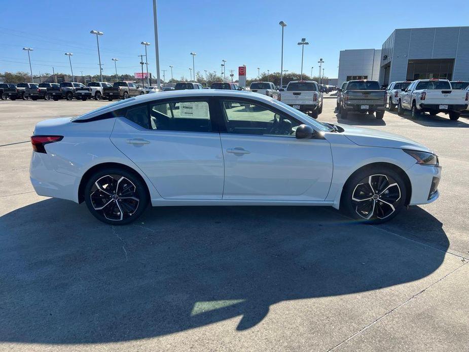 new 2025 Nissan Altima car, priced at $34,100