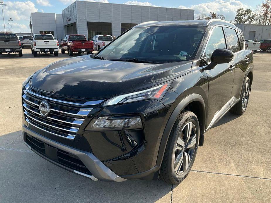 new 2025 Nissan Rogue car, priced at $38,450