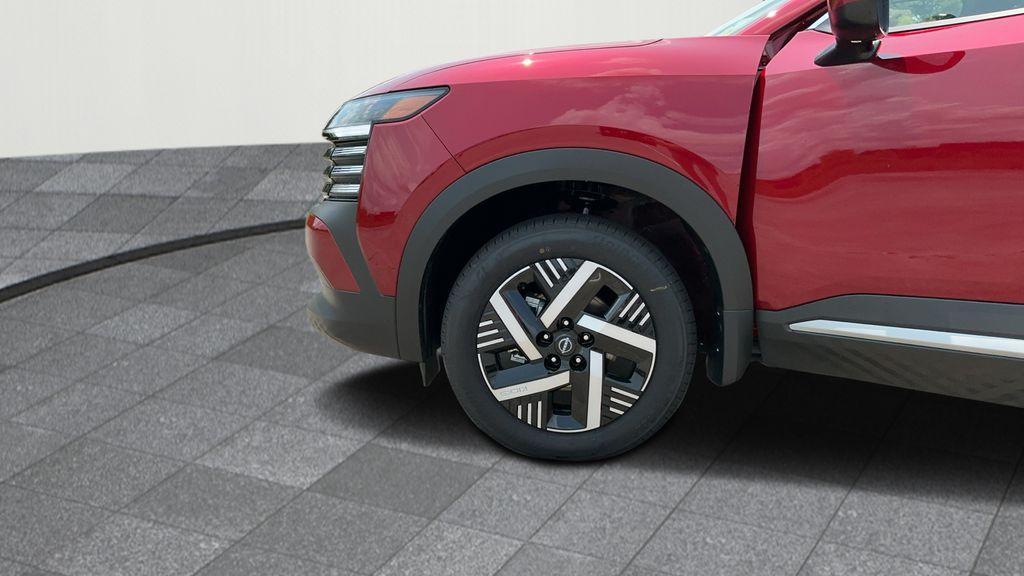 new 2025 Nissan Kicks car, priced at $24,031