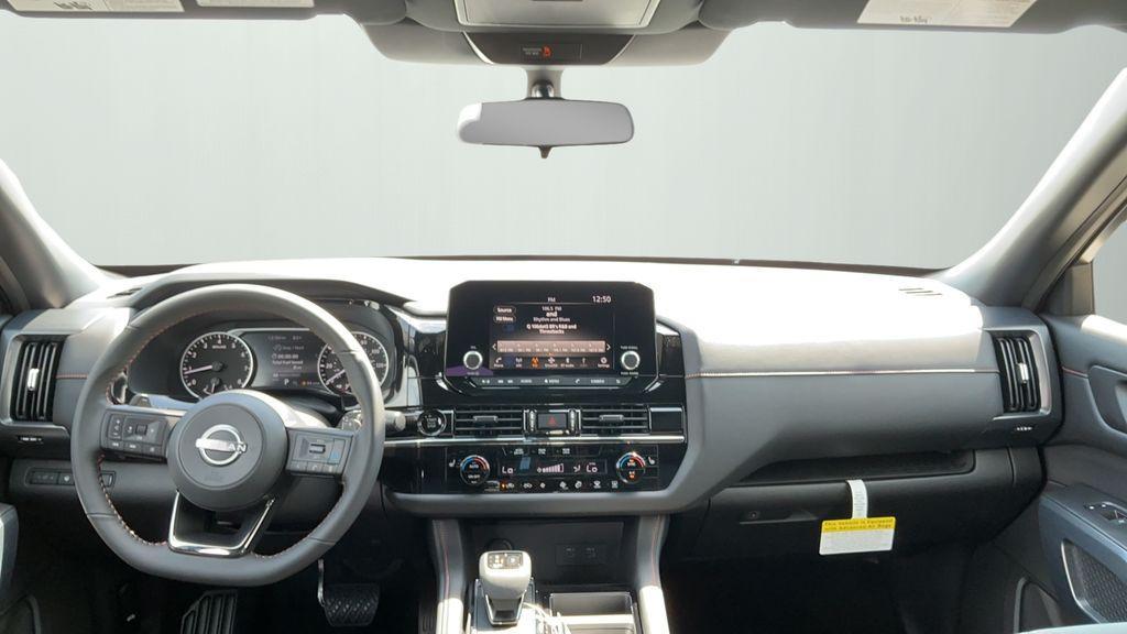 new 2025 Nissan Pathfinder car, priced at $47,620