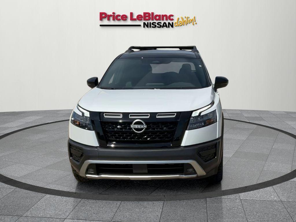 new 2025 Nissan Pathfinder car, priced at $47,620