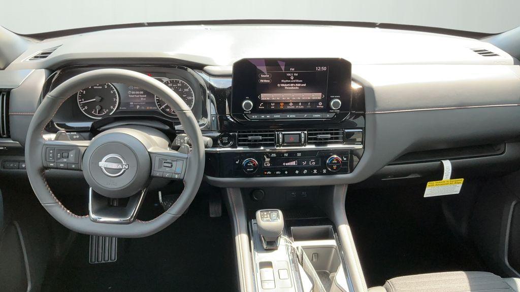 new 2025 Nissan Pathfinder car, priced at $47,620