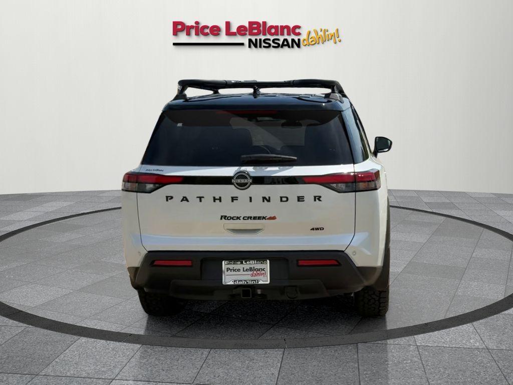 new 2025 Nissan Pathfinder car, priced at $47,620