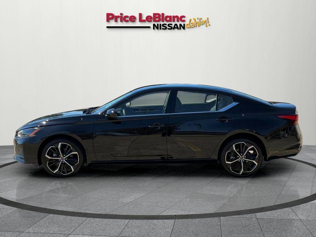 used 2025 Nissan Altima car, priced at $28,497