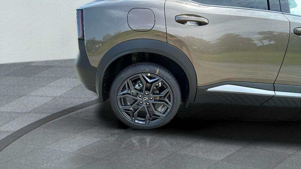 new 2025 Nissan Kicks car, priced at $28,815