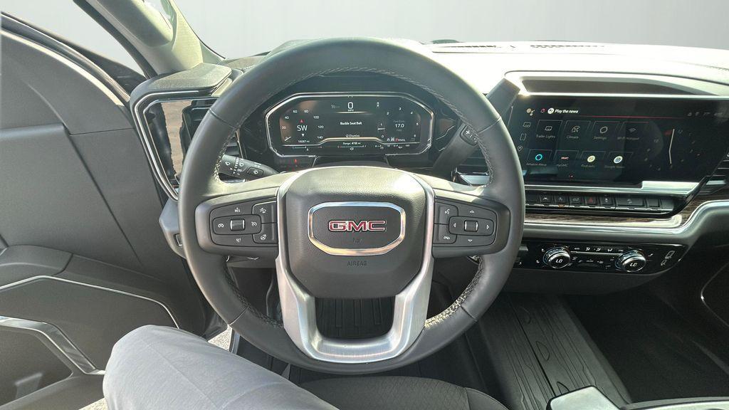 used 2023 GMC Sierra 1500 car, priced at $49,622
