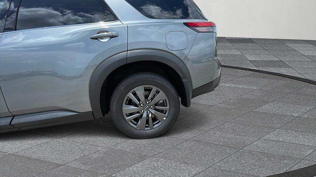 new 2025 Nissan Pathfinder car, priced at $43,775