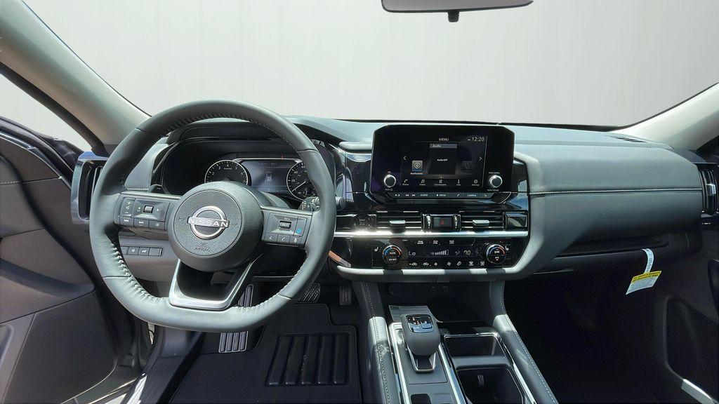 new 2025 Nissan Pathfinder car, priced at $43,775