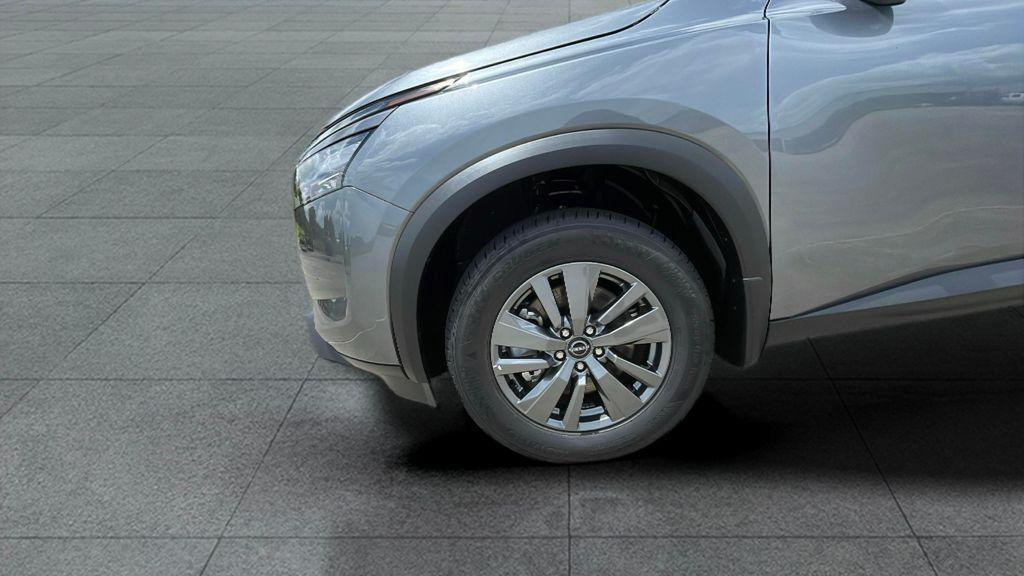 new 2025 Nissan Pathfinder car, priced at $43,775