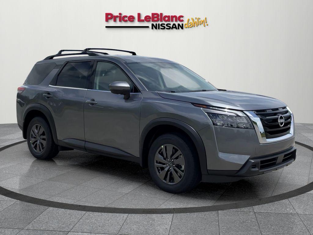 new 2025 Nissan Pathfinder car, priced at $43,775