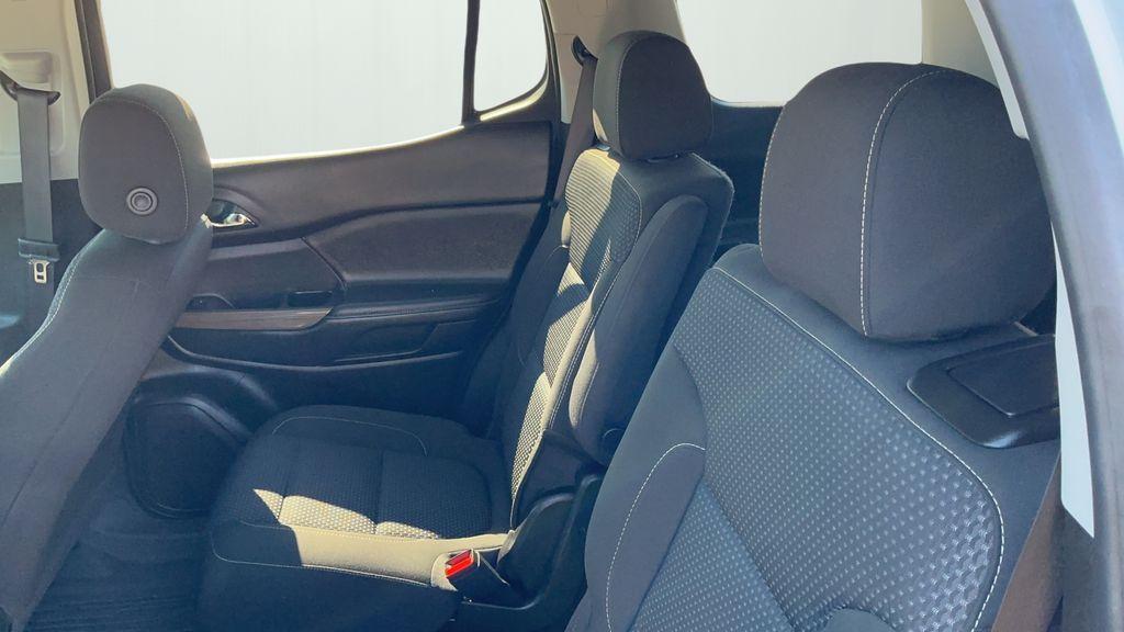 used 2023 GMC Acadia car