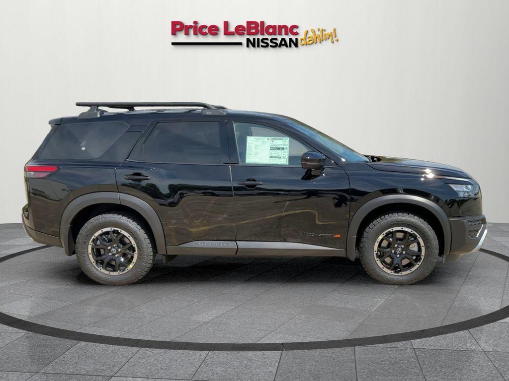 new 2025 Nissan Pathfinder car, priced at $46,620