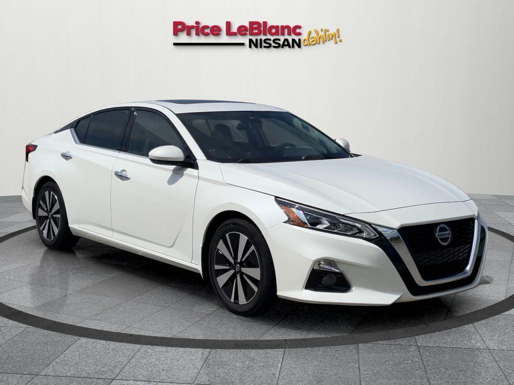 used 2021 Nissan Altima car, priced at $17,723