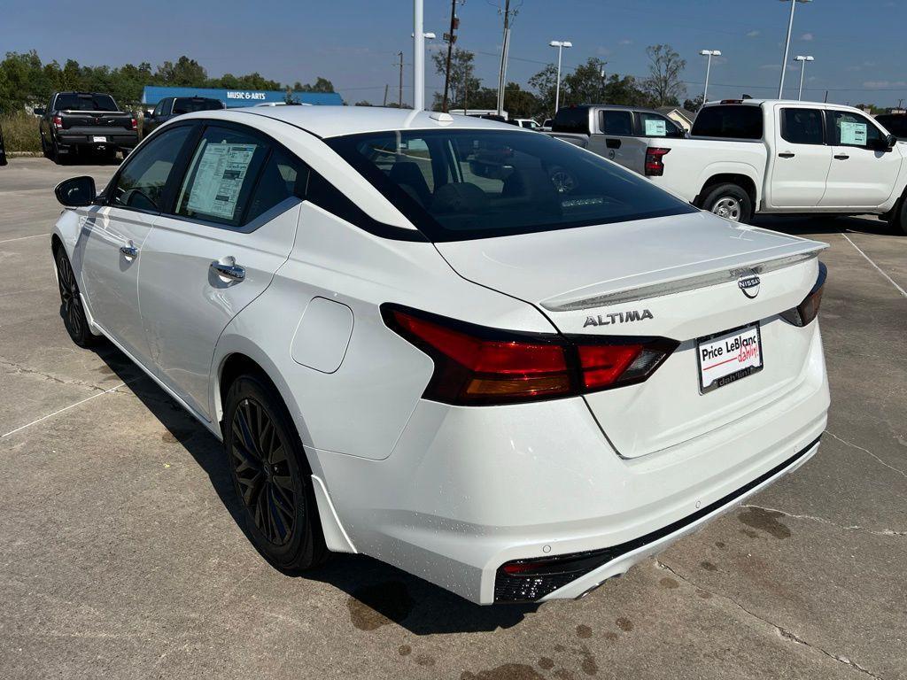 new 2025 Nissan Altima car, priced at $30,890