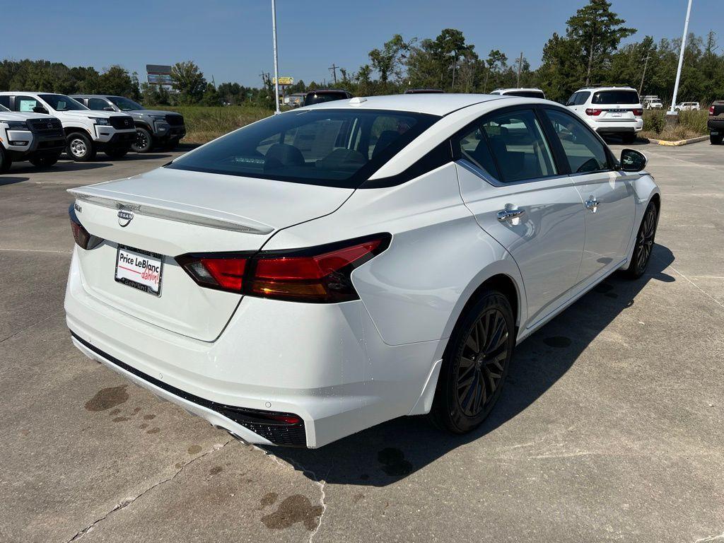 new 2025 Nissan Altima car, priced at $28,731