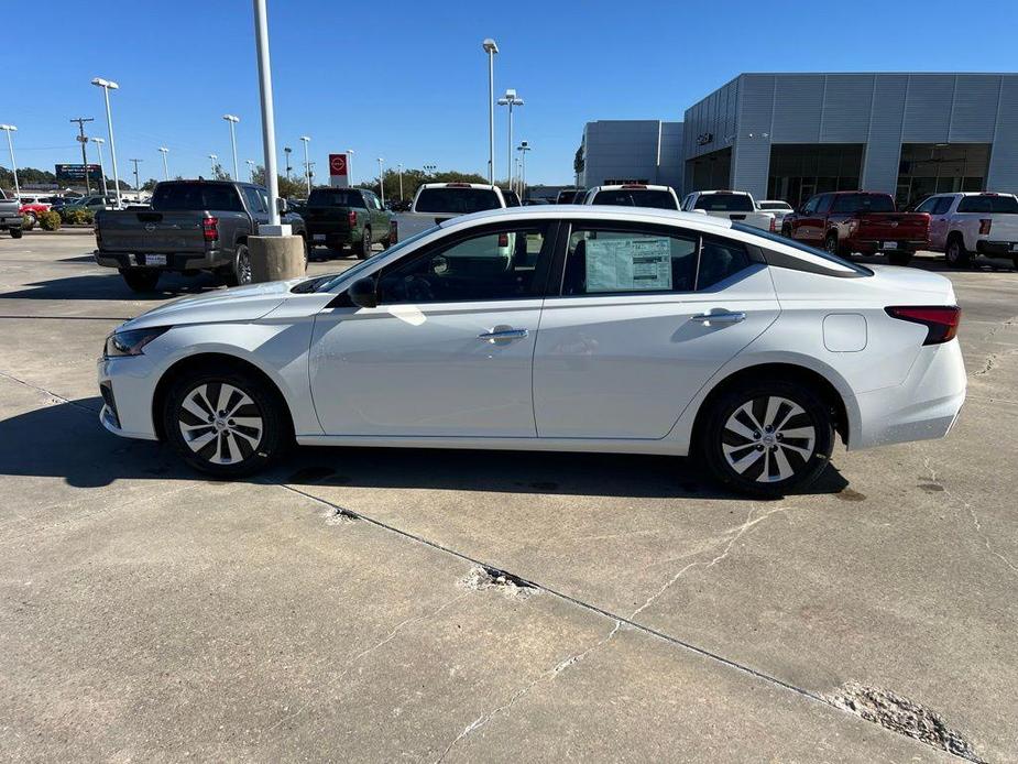 new 2025 Nissan Altima car, priced at $26,301