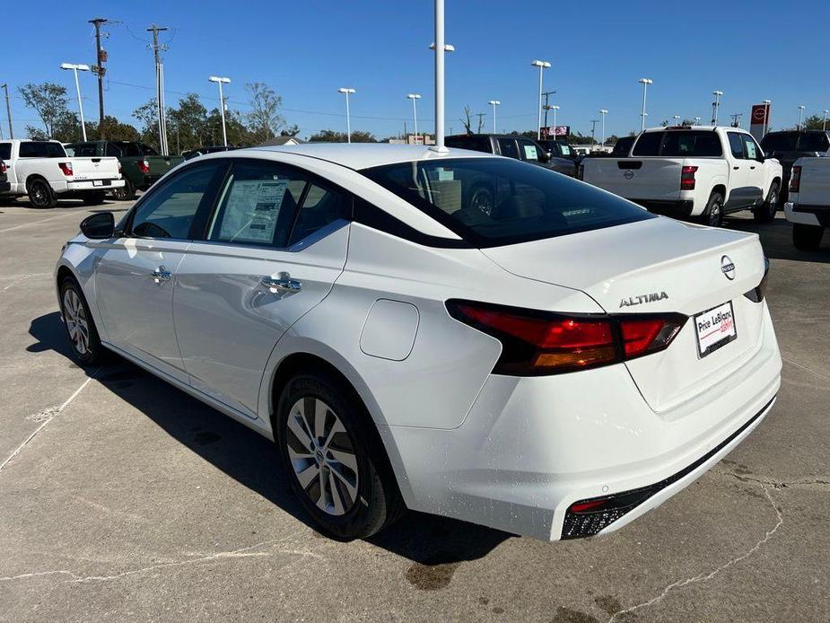 new 2025 Nissan Altima car, priced at $26,301