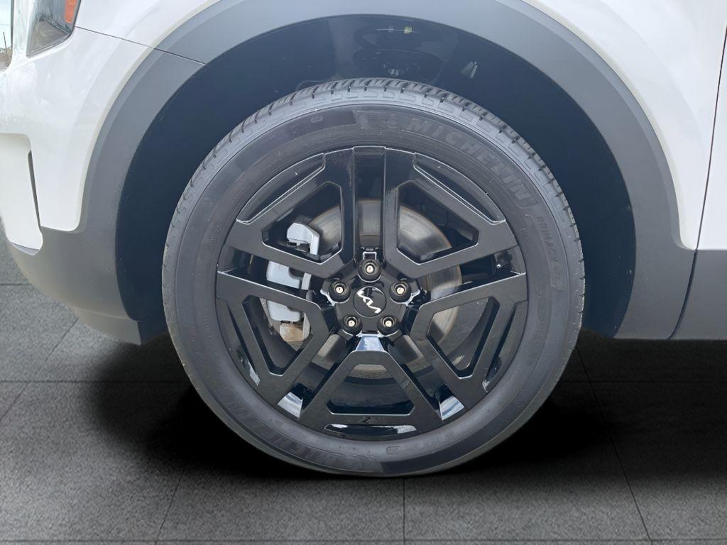 used 2024 Kia Telluride car, priced at $46,360