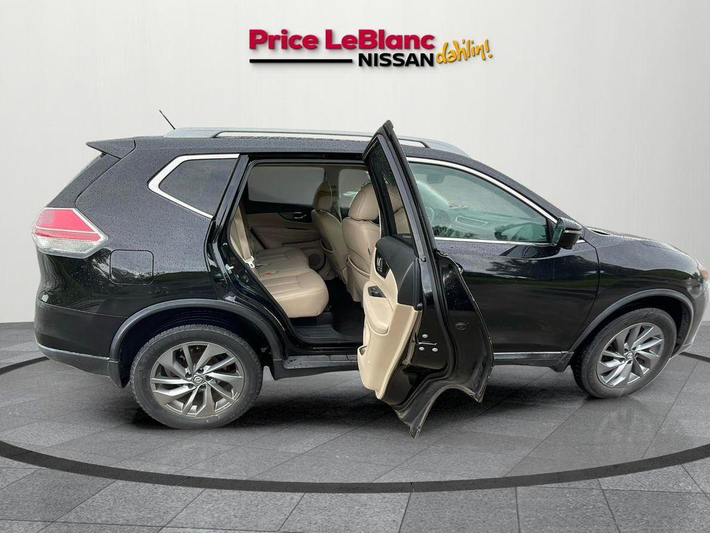 used 2016 Nissan Rogue car, priced at $11,100