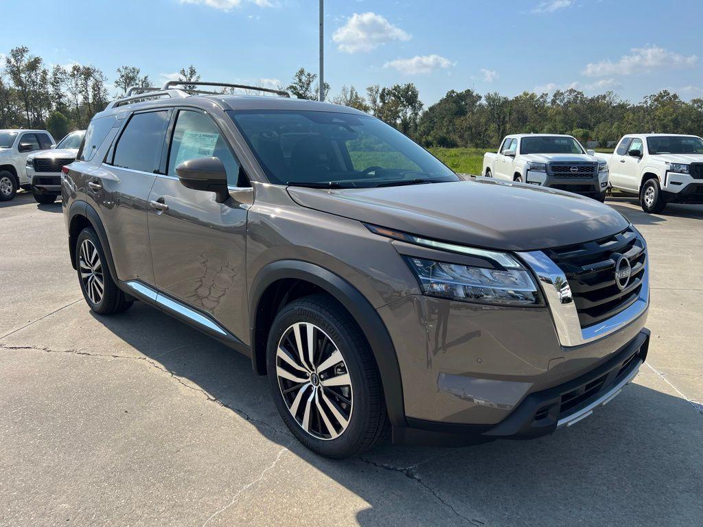 new 2024 Nissan Pathfinder car, priced at $53,375