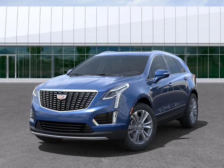 new 2025 Cadillac XT5 car, priced at $55,025