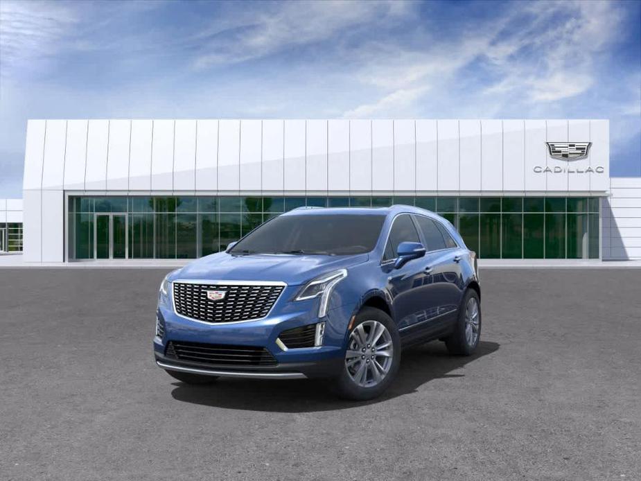 new 2025 Cadillac XT5 car, priced at $55,025