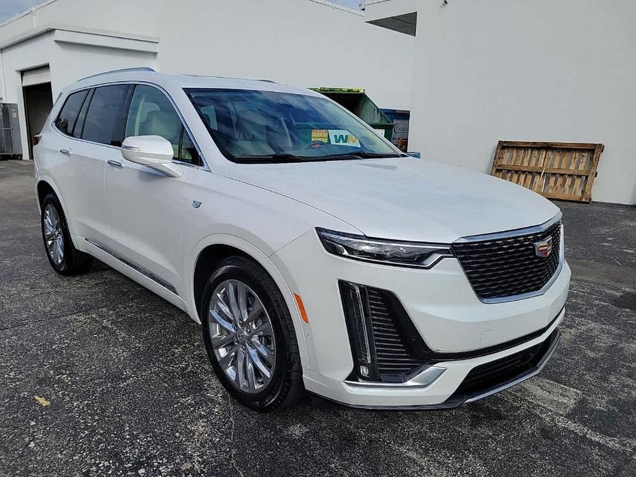 used 2024 Cadillac XT6 car, priced at $48,590