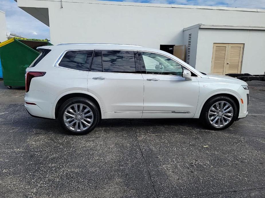 used 2024 Cadillac XT6 car, priced at $48,590