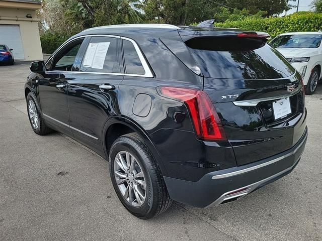 used 2022 Cadillac XT5 car, priced at $32,911