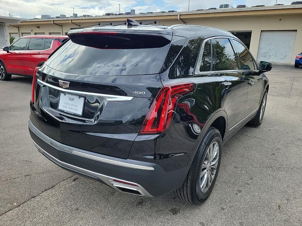 used 2022 Cadillac XT5 car, priced at $34,799