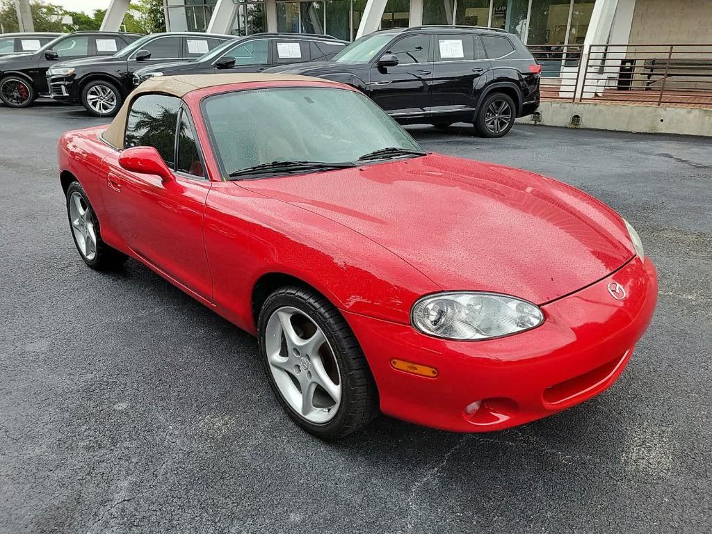 used 2001 Mazda MX-5 Miata car, priced at $7,900