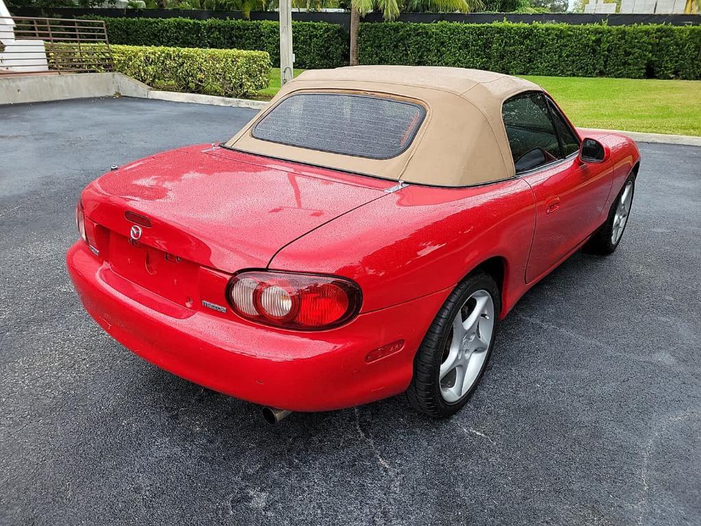 used 2001 Mazda MX-5 Miata car, priced at $7,900