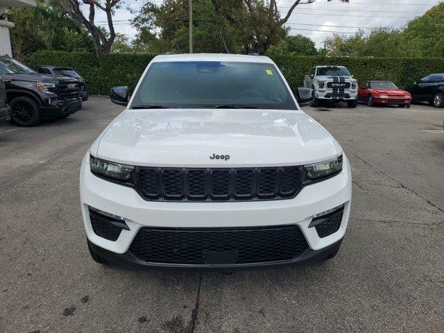 used 2024 Jeep Grand Cherokee car, priced at $37,377