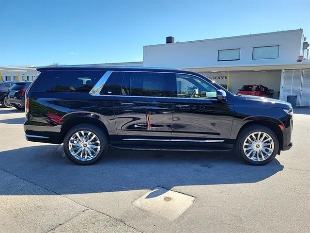 used 2023 Cadillac Escalade ESV car, priced at $71,641