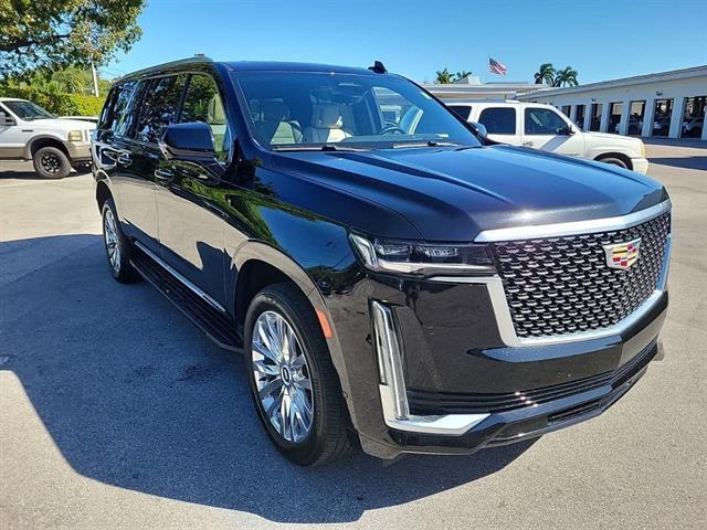 used 2023 Cadillac Escalade ESV car, priced at $71,641