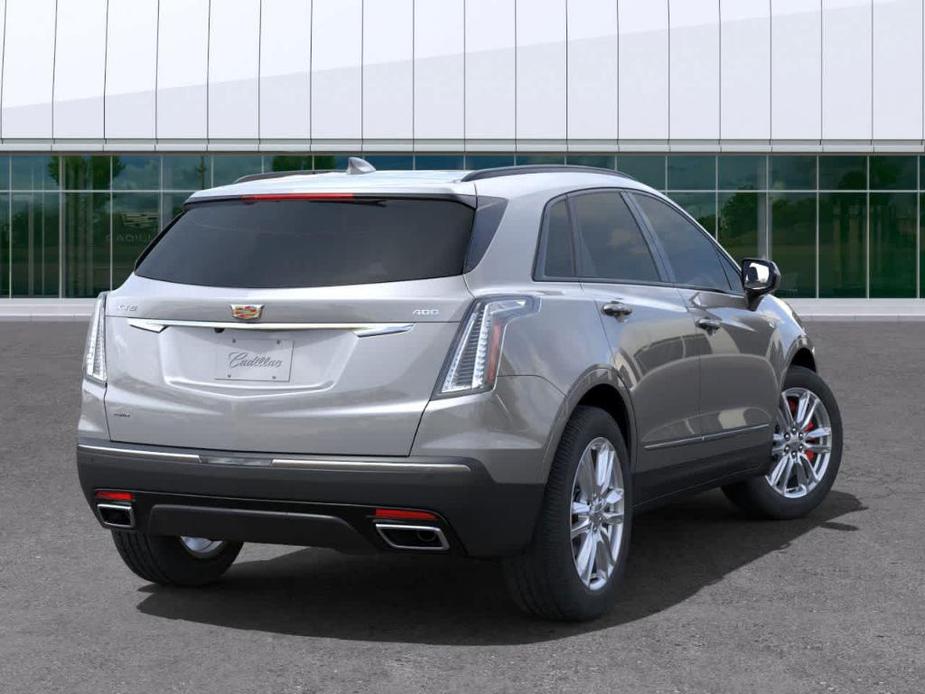 new 2025 Cadillac XT5 car, priced at $60,000