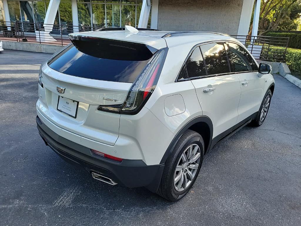 used 2021 Cadillac XT4 car, priced at $28,211