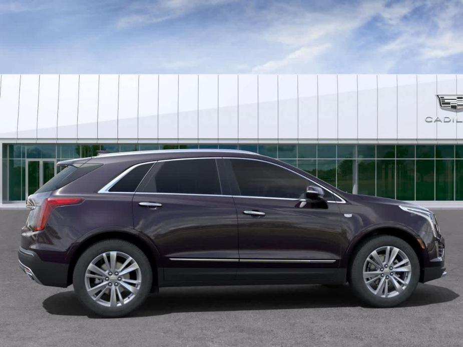 new 2025 Cadillac XT5 car, priced at $53,815