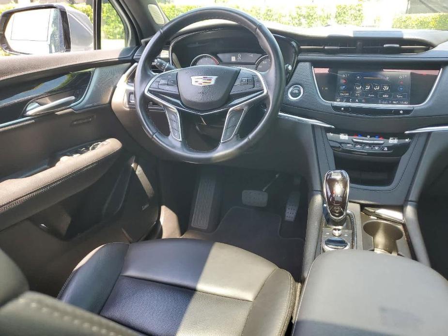 used 2023 Cadillac XT5 car, priced at $33,605