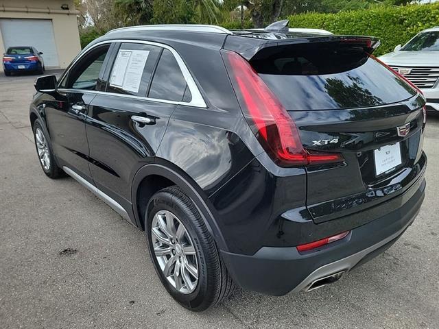 used 2023 Cadillac XT4 car, priced at $24,990