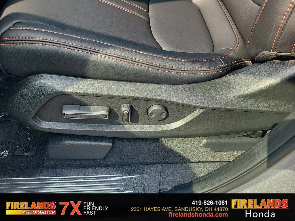 new 2025 Honda Pilot car, priced at $47,895