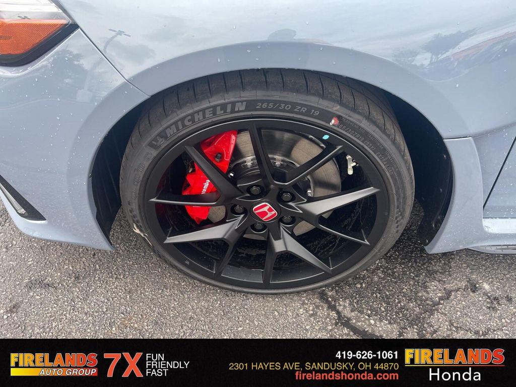 new 2025 Honda Civic Type R car, priced at $47,545