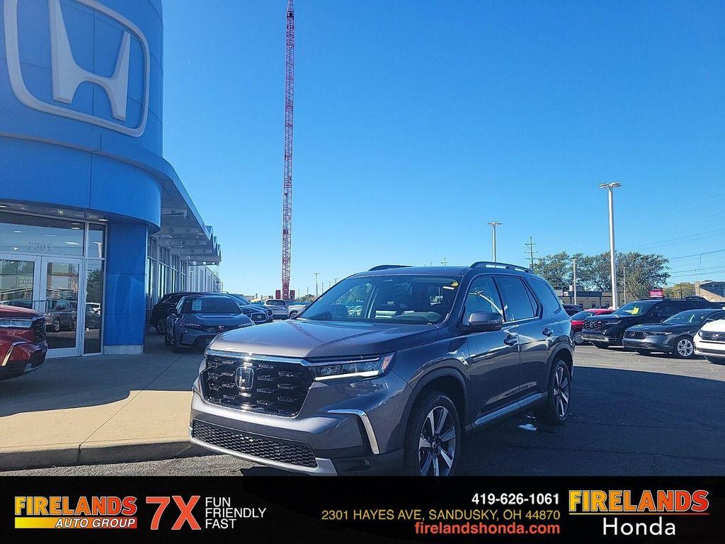 new 2025 Honda Pilot car, priced at $47,845
