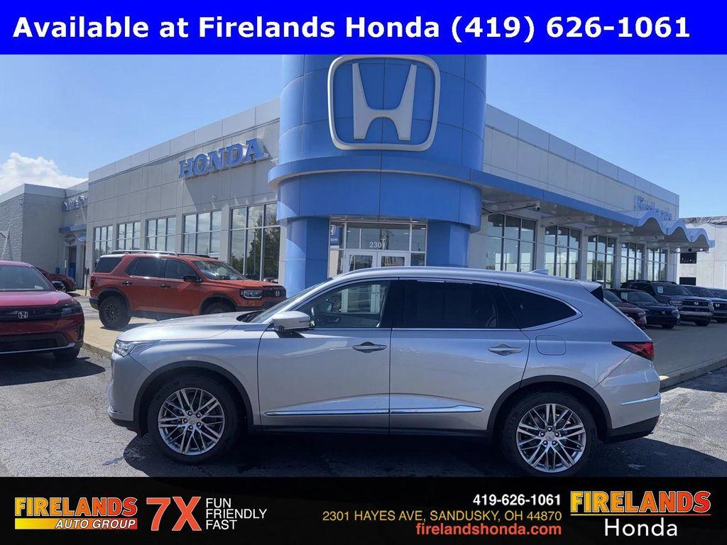 used 2022 Acura MDX car, priced at $34,250
