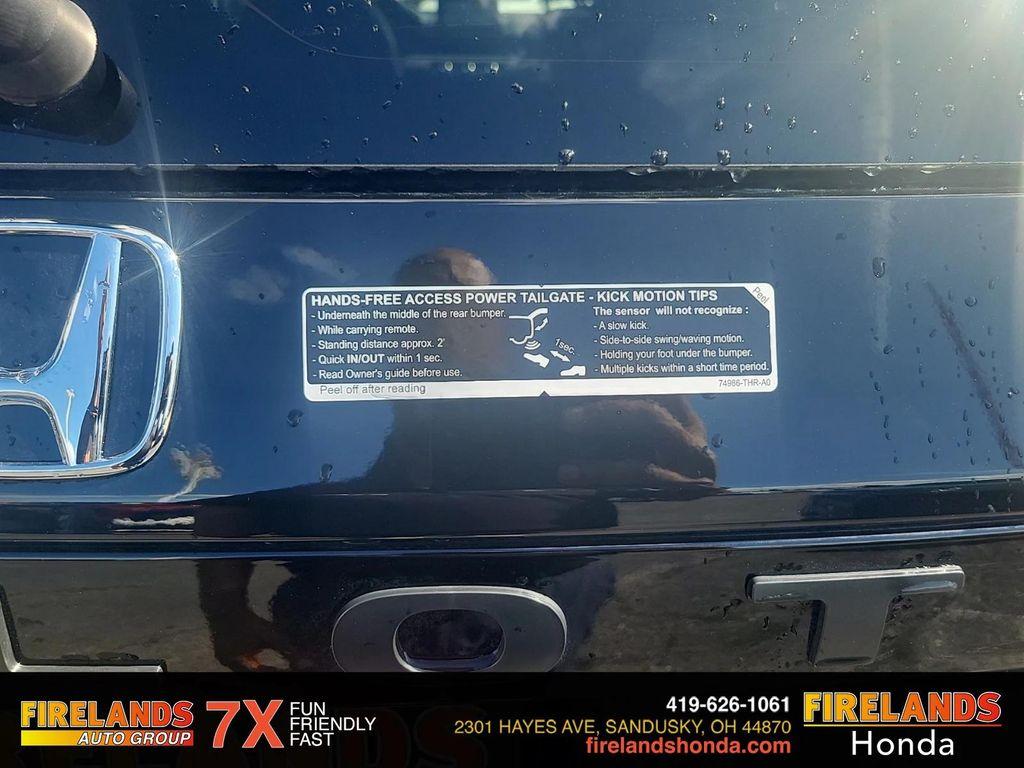 new 2025 Honda Pilot car, priced at $50,550