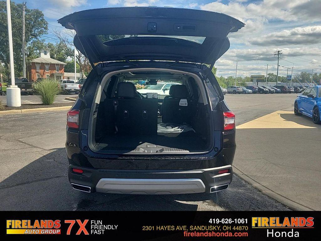 new 2025 Honda Pilot car, priced at $50,550