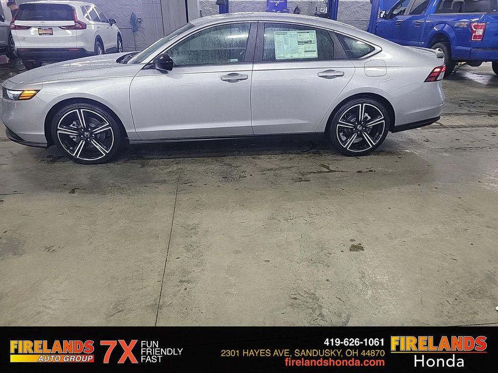 new 2025 Honda Accord Hybrid car, priced at $34,305