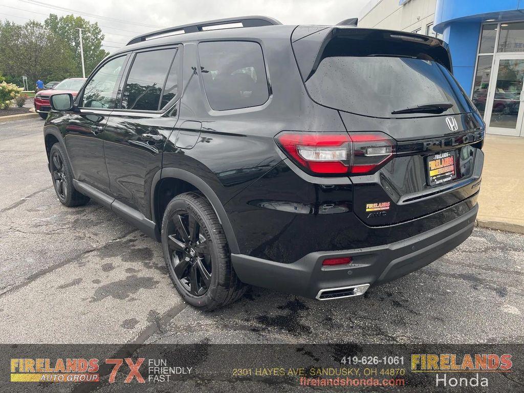 new 2025 Honda Pilot car, priced at $54,080