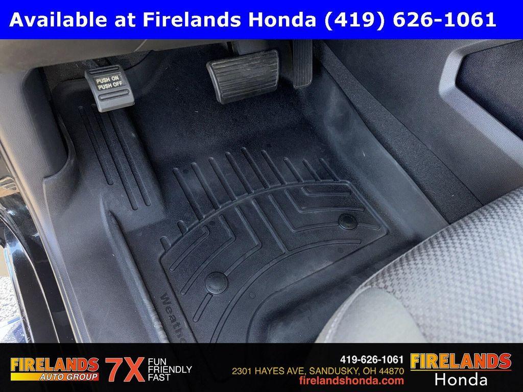 used 2018 GMC Sierra 1500 car, priced at $27,000